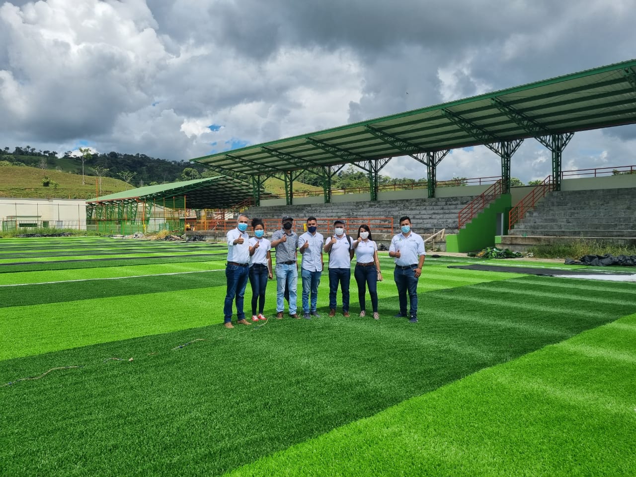 Gobernación y DNP visitan complejo deportivo en Orito.